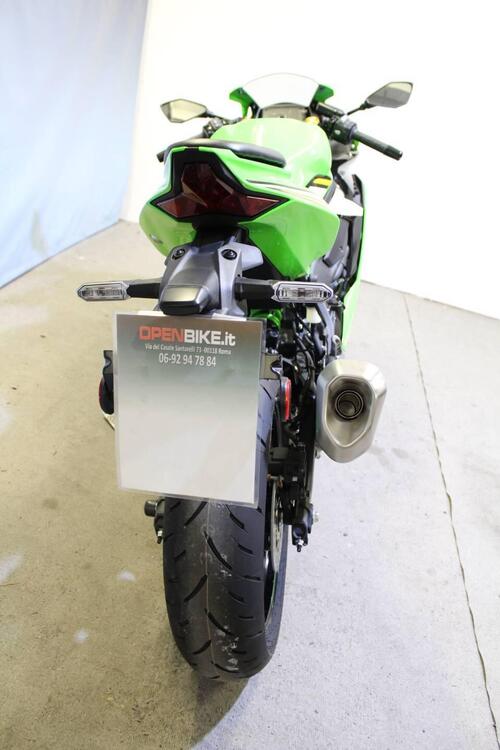 Kawasaki Ninja ZX-4RR (2024 - 26) (4)