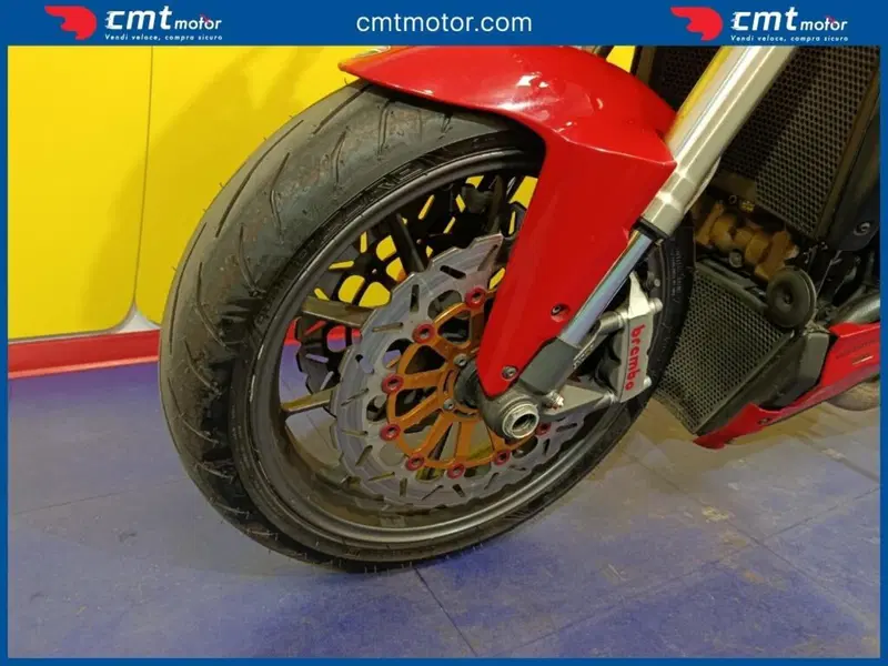 Ducati Streetfighter (2009 - 12) (10)