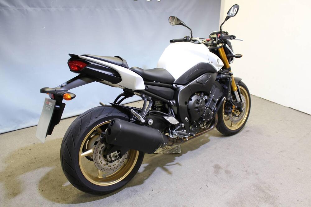 Yamaha FZ8 (2010 - 12) (4)