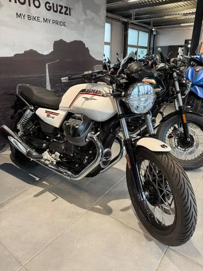 Moto Guzzi V7 Special (2025 - 26) nuova