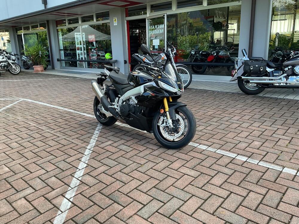 Aprilia Tuono V4 Factory (2021 - 24) (3)