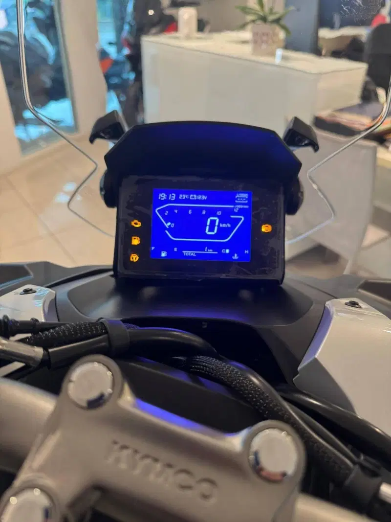 Kymco Dink 125 X (2025 - 26) (4)