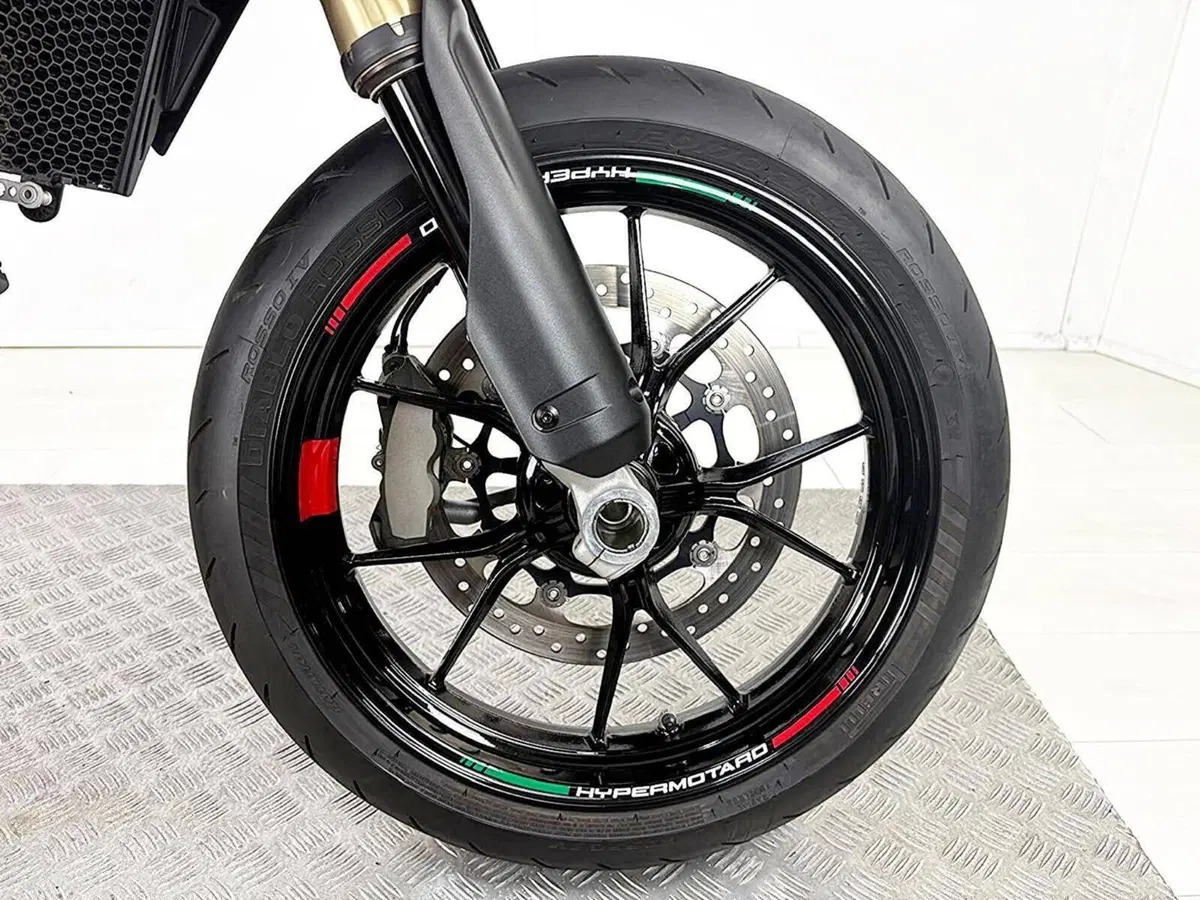 Ducati Hypermotard 698 Mono (2024 - 26) (11)