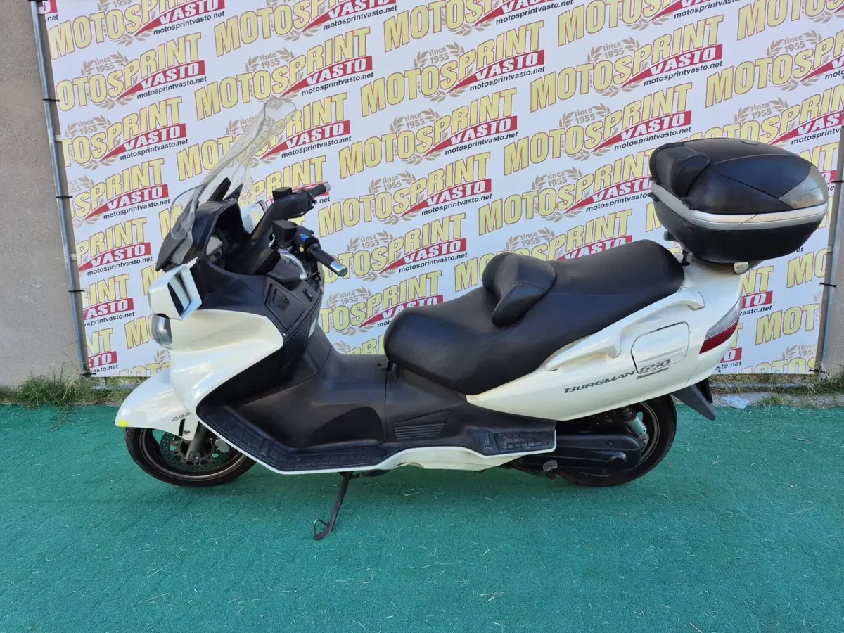Suzuki Burgman AN 650 Executive ABS (2006 - 12) (2)