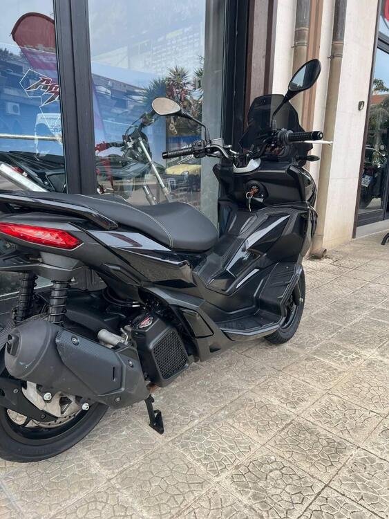 Aprilia SR GT 125 (2022 - 24) (5)