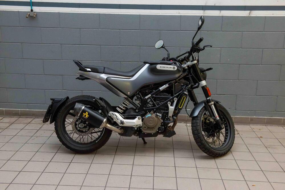 Husqvarna Svartpilen 125 (2021 - 23) (2)