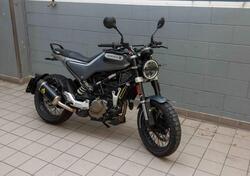 Husqvarna Svartpilen 125 (2021 - 23) usata