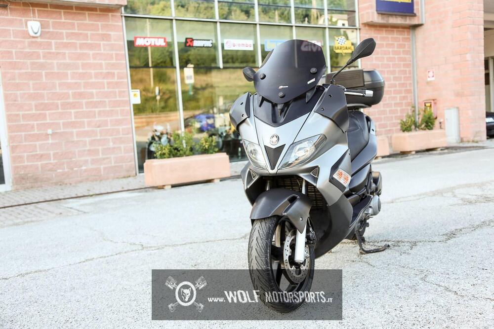 Gilera Nexus 300 (2007 - 13) (3)