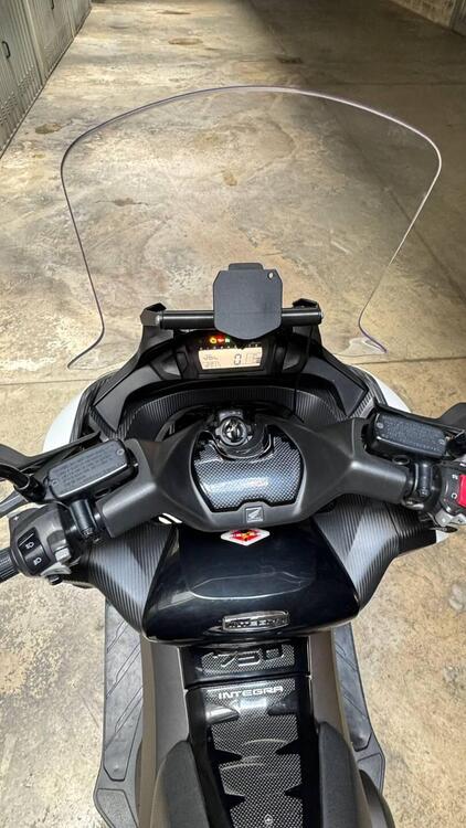 Honda Integra 750 DCT (2016 - 17) (3)