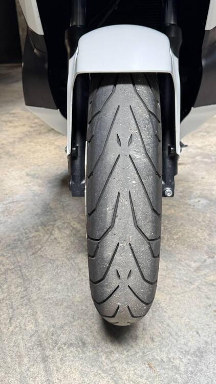 Honda Integra 750 DCT (2016 - 17) (4)