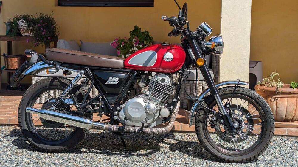 Mash Italia Two Fifty 250 (2017 - 20)