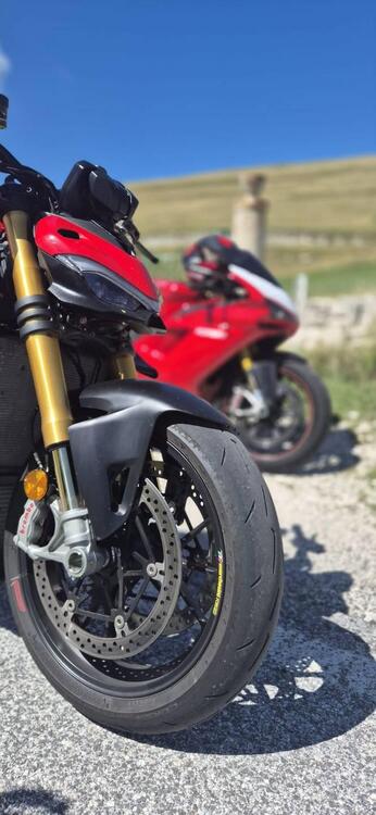 Ducati Streetfighter V4 1100 S (2021 - 22) (3)