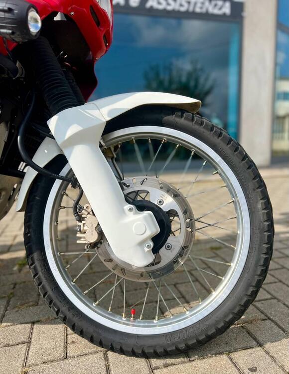 Honda AFRICA TWIN VERSIONE RD04E (4)