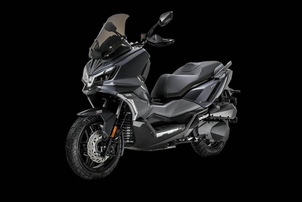 Sym ADX 300 (2024 - 25) (4)