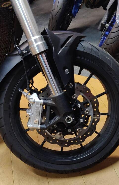 Benelli 502 C (2021 - 25) (5)