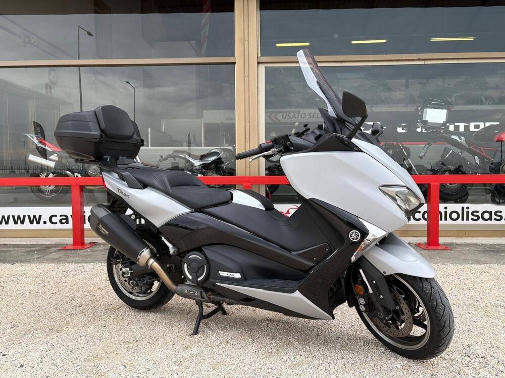 Yamaha T-Max 530 DX (2017 - 19) (2)