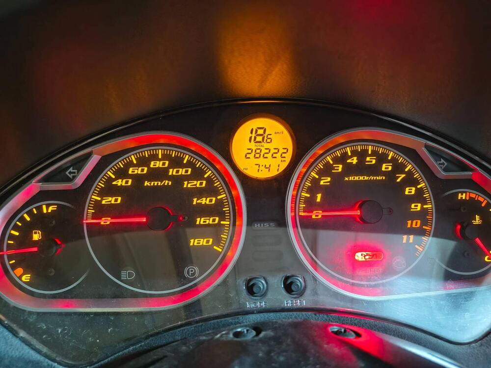 Honda SW-T 400 ABS (2008 - 16) (2)