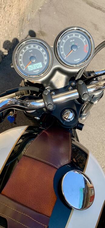 Triumph Bonneville T100 (2008 - 16) (5)