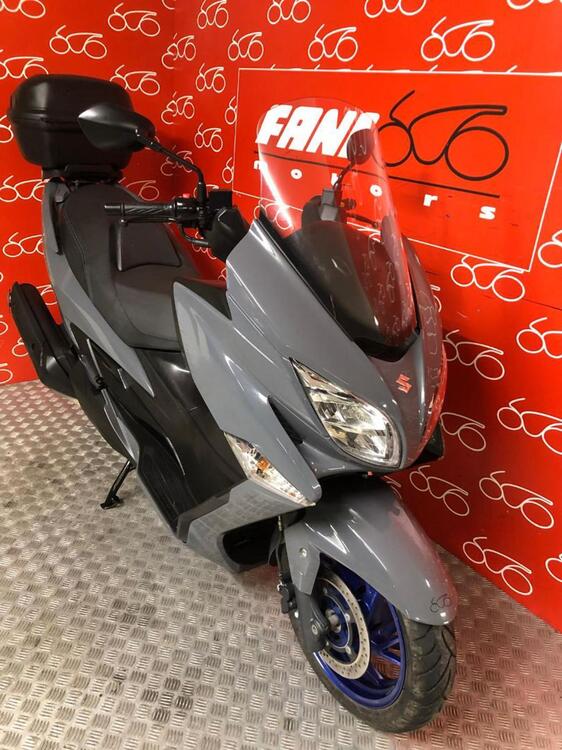 Suzuki Burgman AN 400 (2017 - 20) (2)