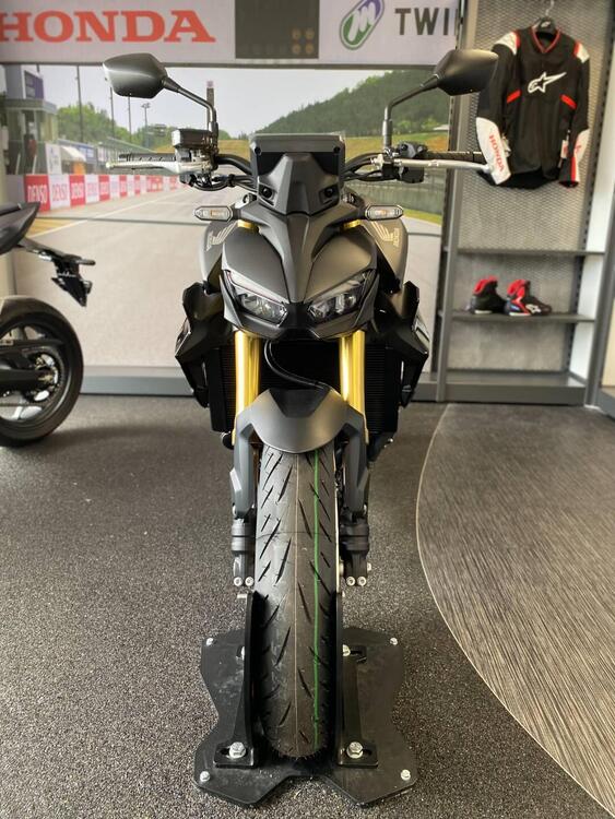 Honda CB 1000 Hornet SP (2025) (3)