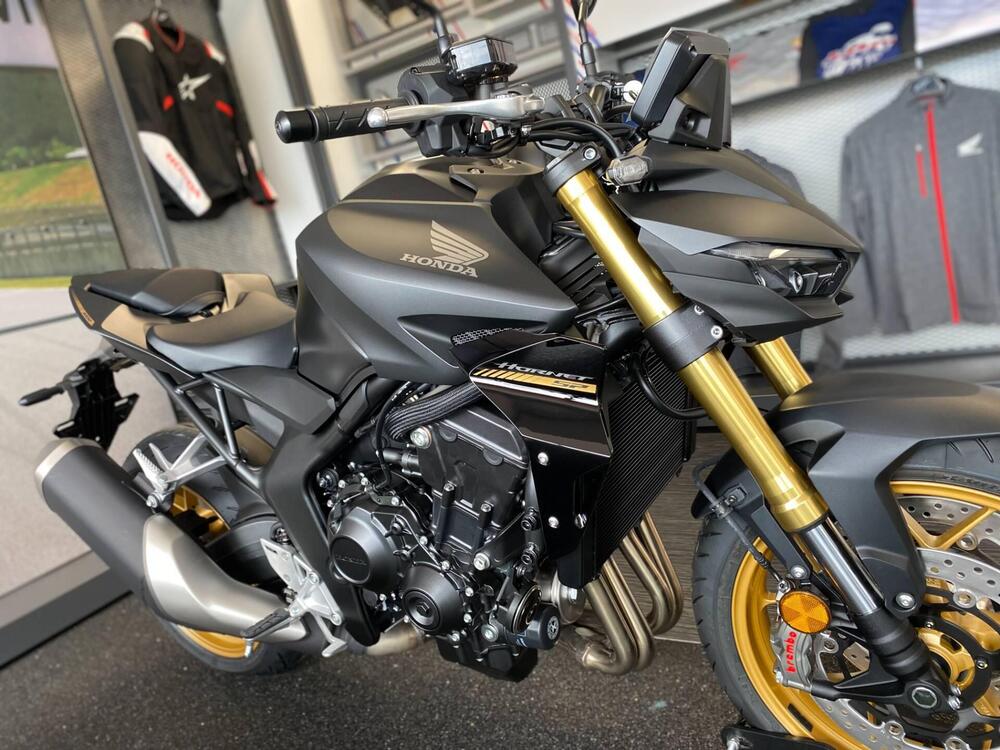 Honda CB 1000 Hornet SP (2025) (2)