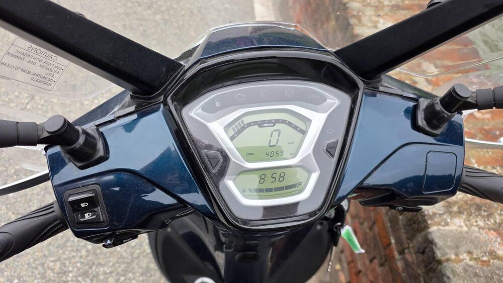 Kymco People 125i S (2021 - 25) (2)