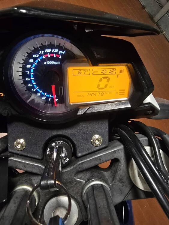 Benelli BN 302 S (2019 - 20) (4)