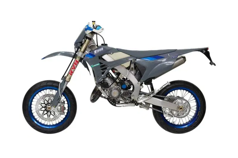 Tm Moto SMR 125 ES Fi 2T (2025) (2)