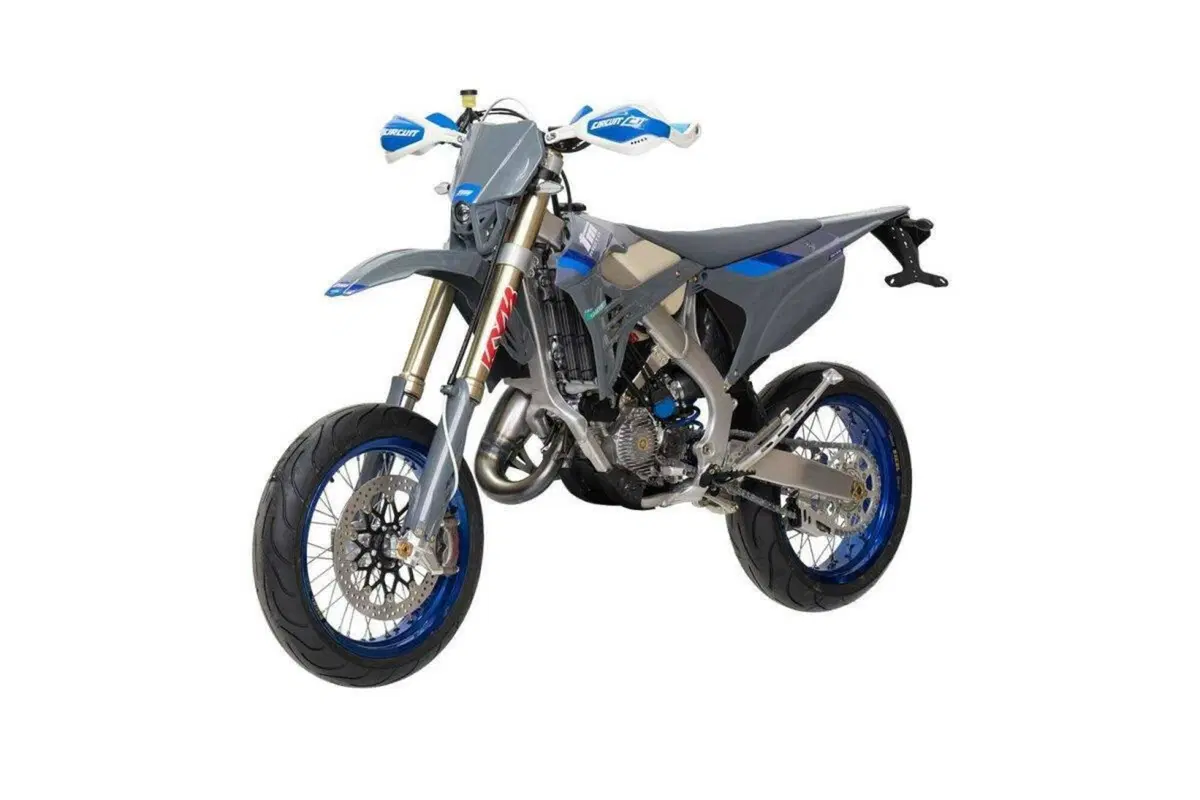 Tm Moto SMR 125 ES Fi 2T (2025) (4)