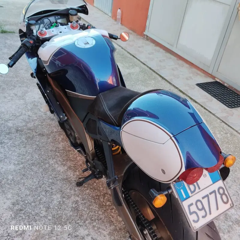 Aprilia Tuono 1000 (2003 - 04) (3)