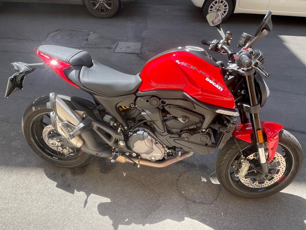 Ducati Monster 937 (2021 - 25) (2)