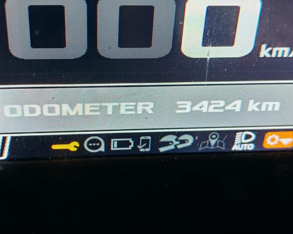 Aprilia Tuono 660 Factory (2022 - 24) (4)