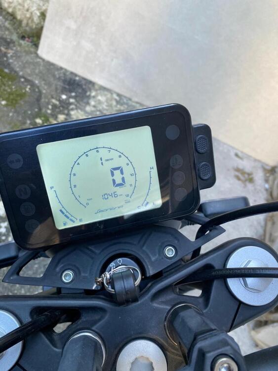 Benelli Leoncino 125 (2022 - 25) (3)