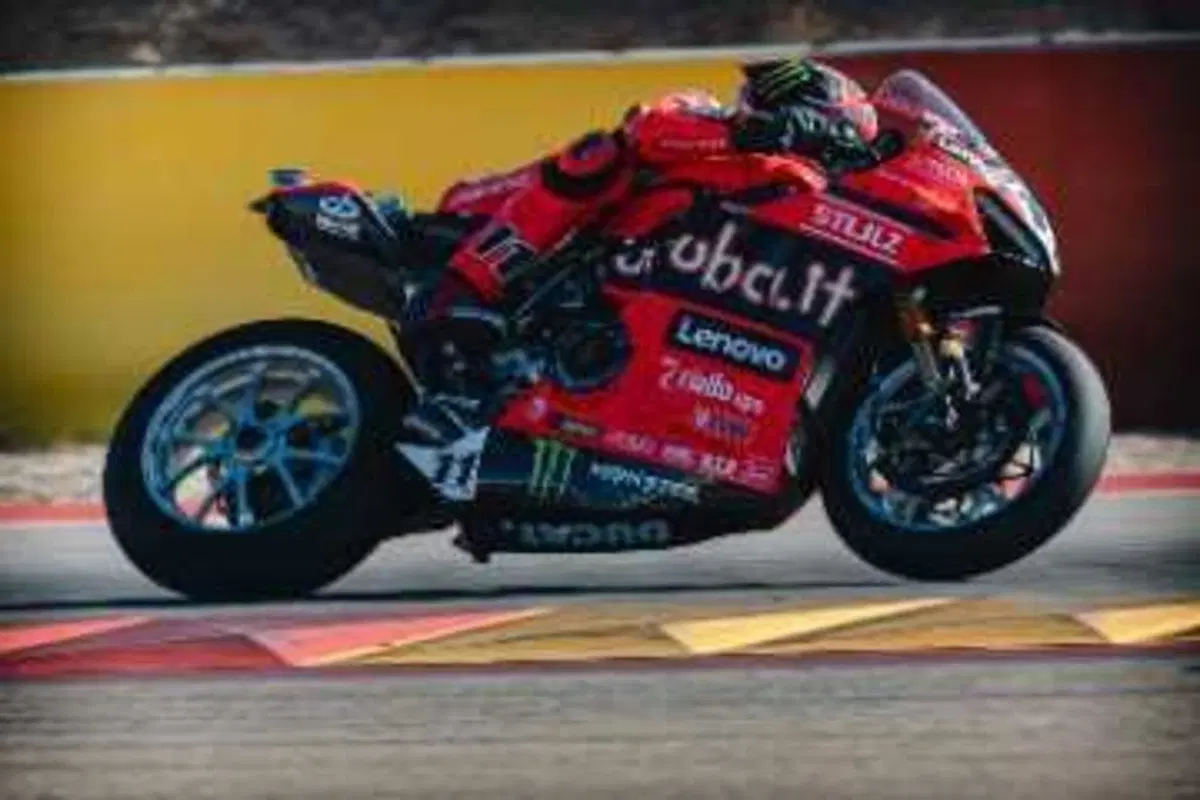 SBK 2025. GP d'Aragona. Ancora Bulega! Gara2 è sua! [GALLERY] (10)