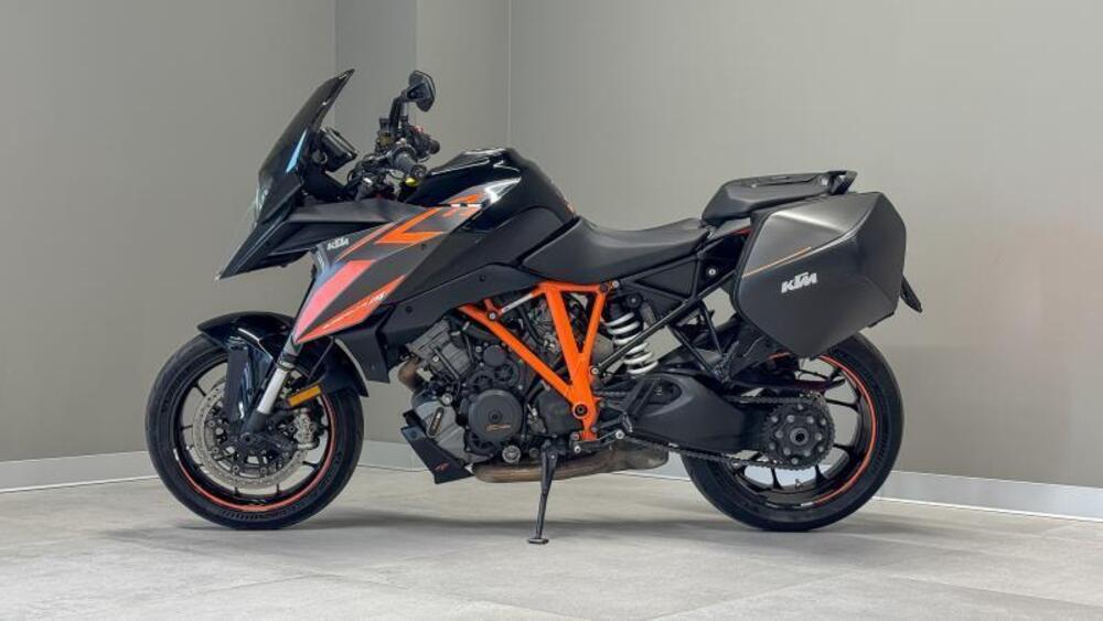KTM 1290 Super Duke GT ABS (2016 - 18) (2)