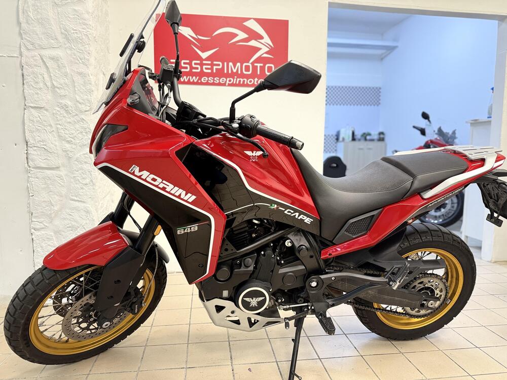 Moto Morini X-Cape 650 Gold Wheels Edition (2022 - 25) (2)