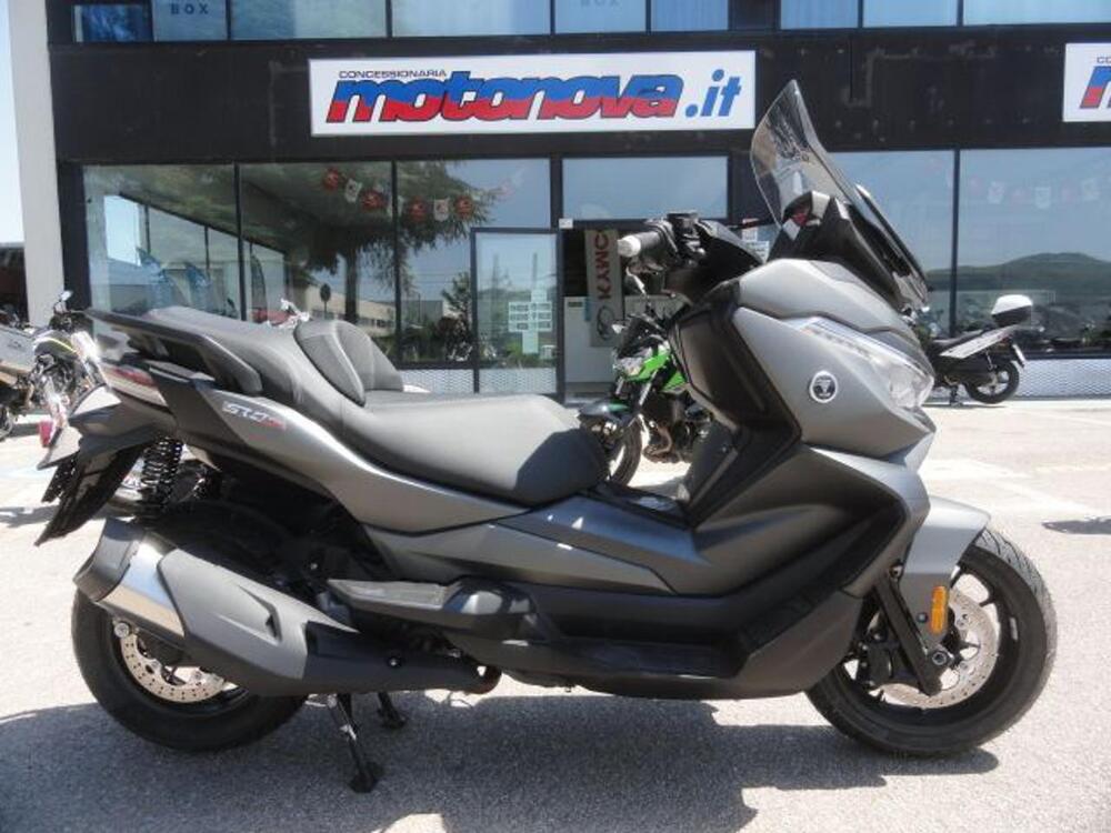 Voge Sfida SR4 MAX (2024 - 25)