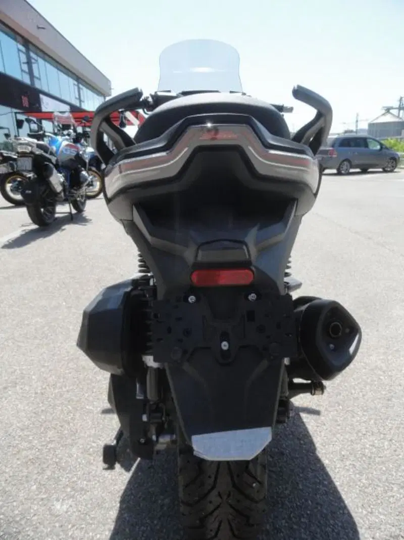 Voge Sfida SR4 MAX (2024 - 26) (8)