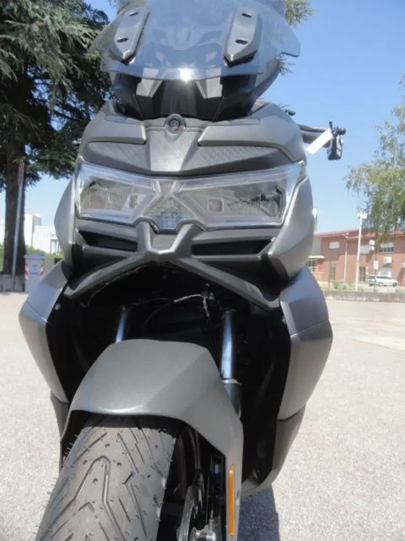 Voge Sfida SR4 MAX (2024 - 26) (3)