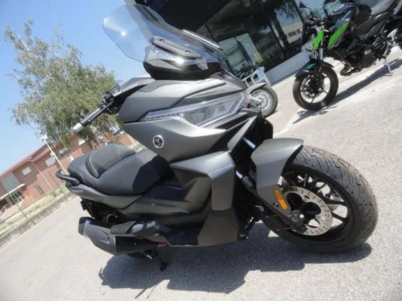Voge Sfida SR4 MAX (2024 - 26) (2)