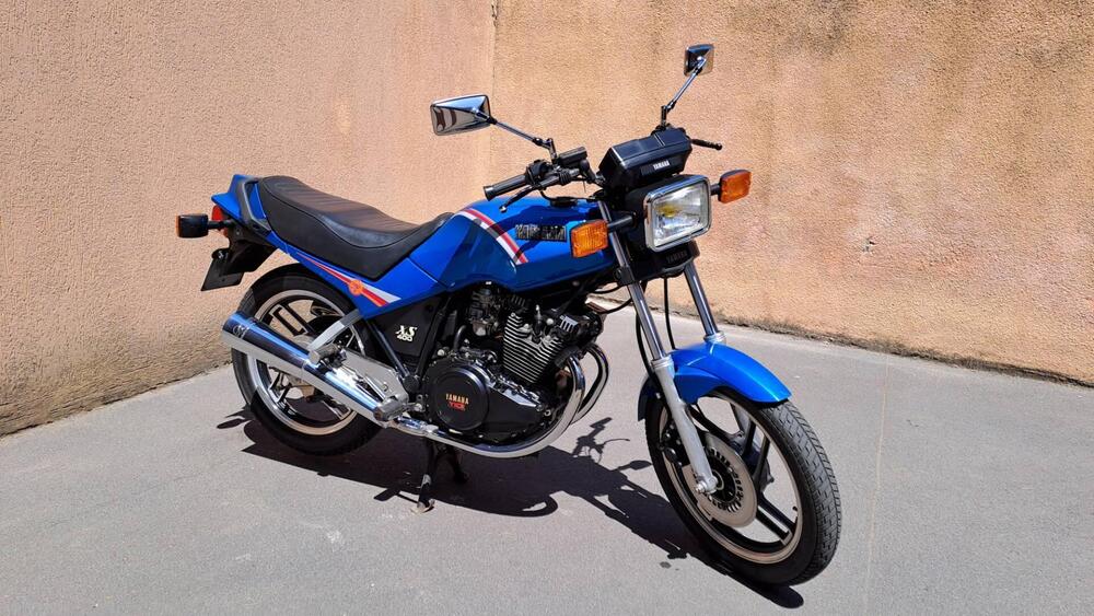 Yamaha Xs400