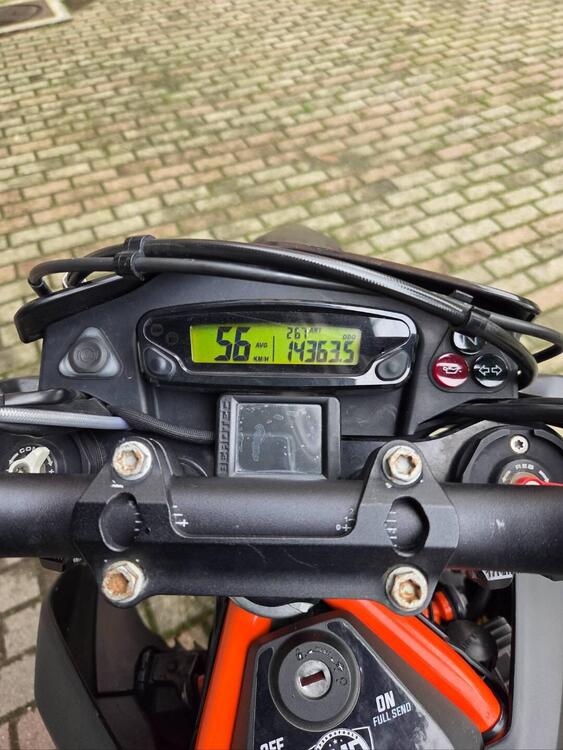 KTM 690 SMC R (2019 - 20) (5)