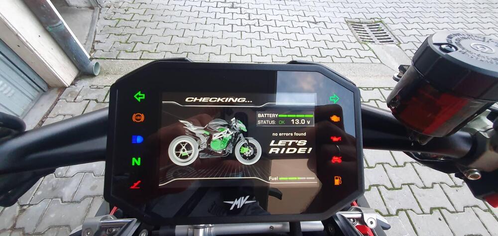 MV Agusta Brutale 1000 RS (2022 - 25) (5)