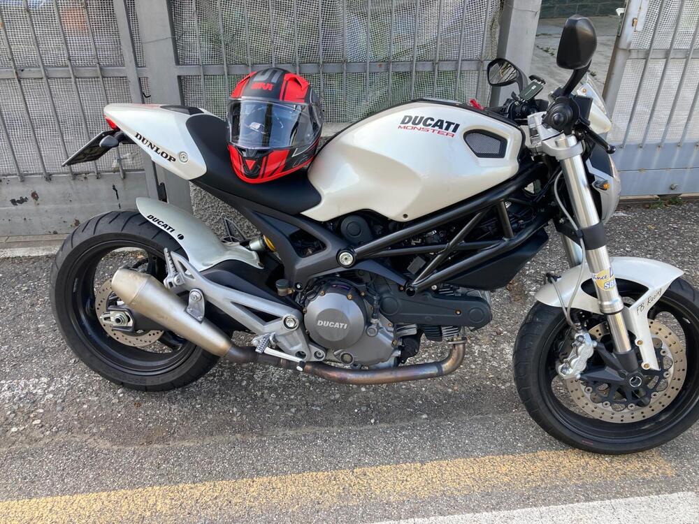 Ducati Monster 696 Plus (2007 - 14)