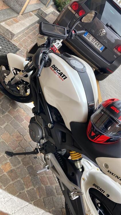 Ducati Monster 696 Plus (2007 - 14) (2)