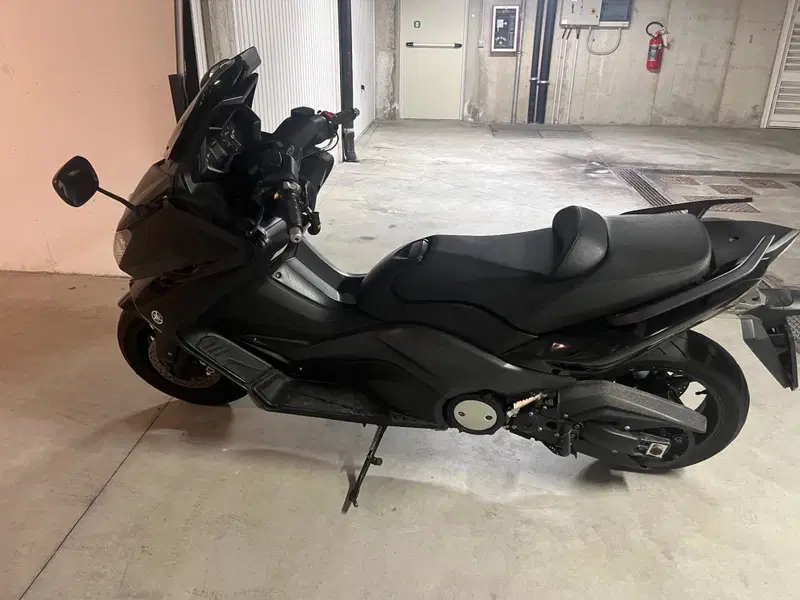 Yamaha T-Max 530 (2012 - 14) (4)
