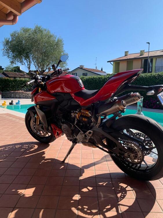 Ducati Streetfighter V2 S (2025) (4)