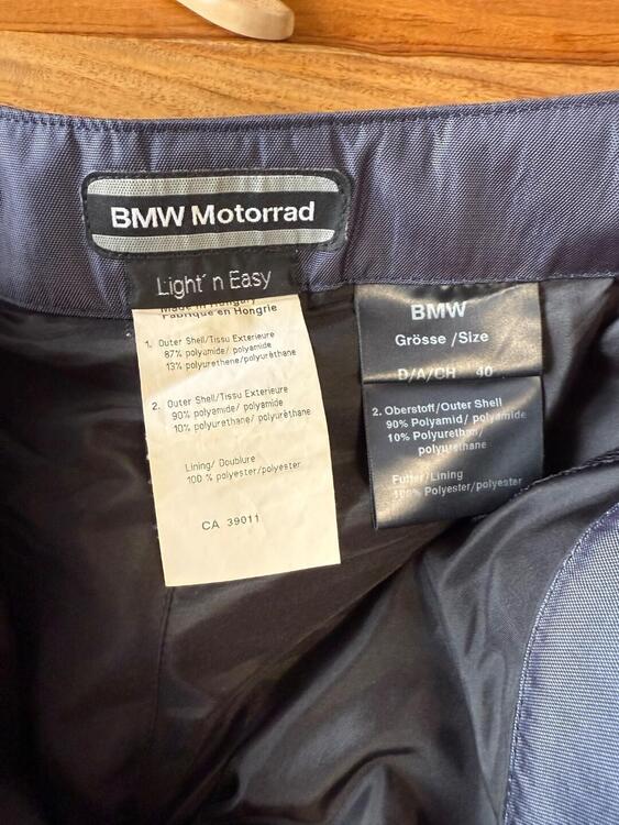 Tuta BMW da donna taglia 40 (4)