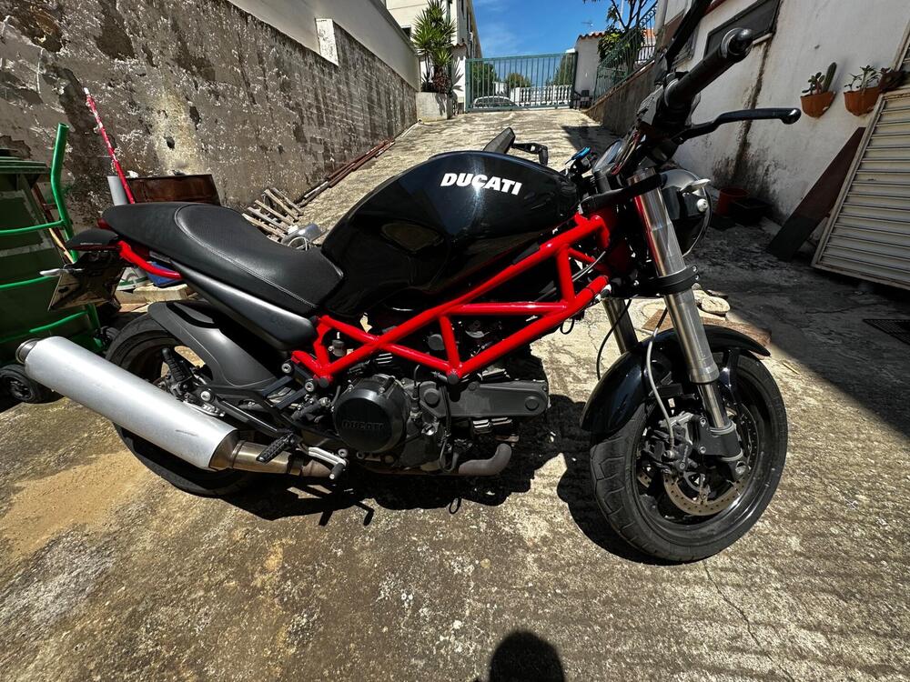 Ducati Monster 695 (2006 - 08)