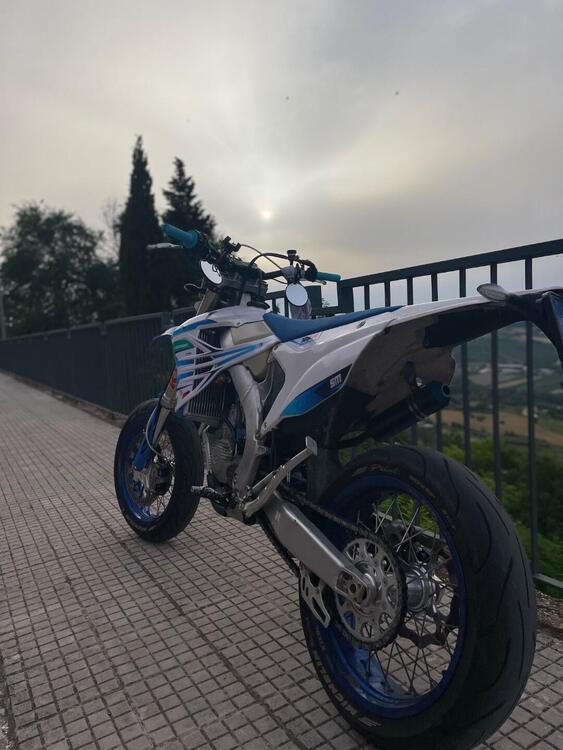 Tm Moto SMR 125 Fi 2T (2023) (5)
